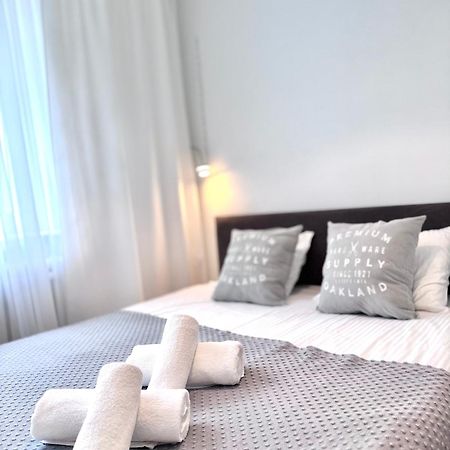 סופוט Apartament Lili מראה חיצוני תמונה